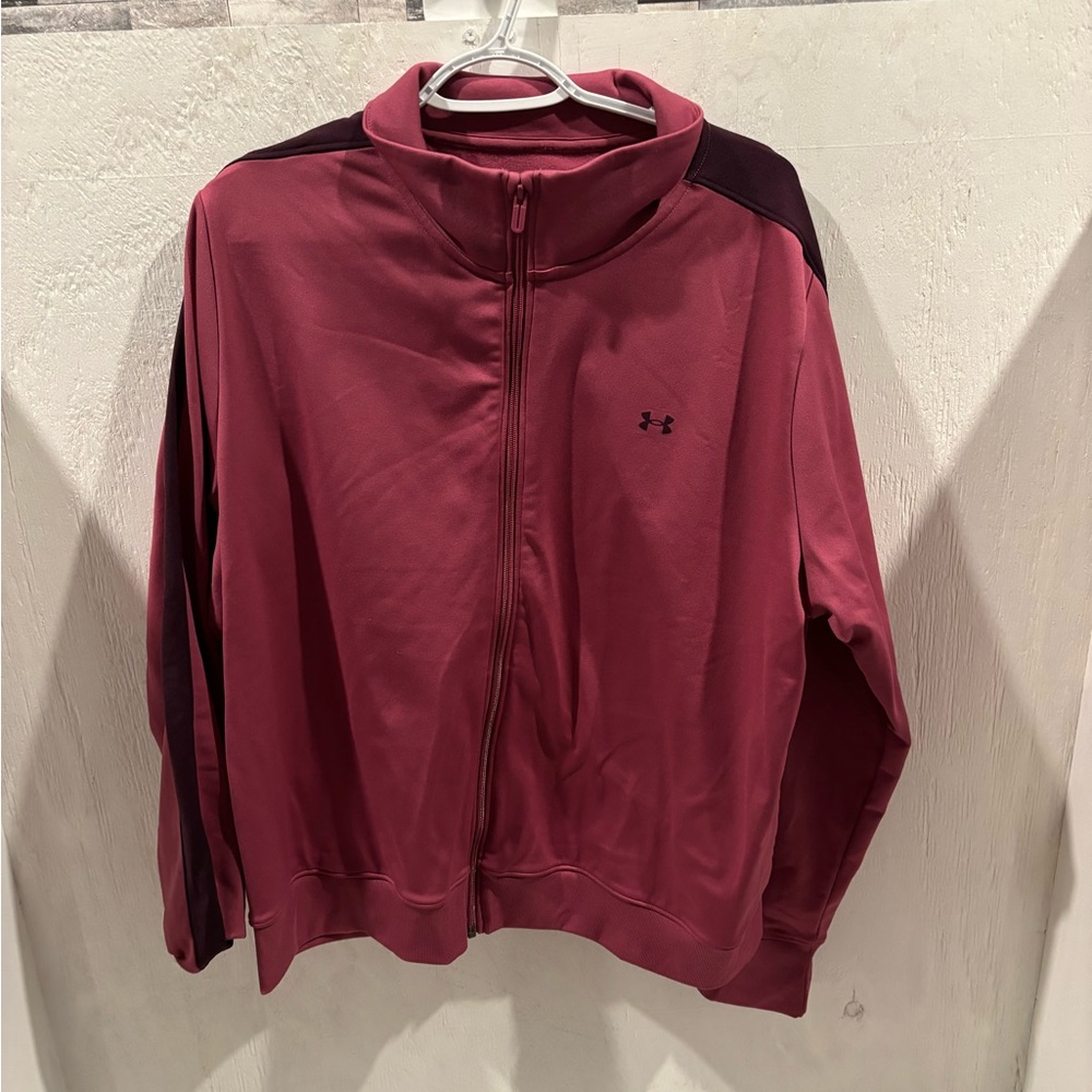 Under armour sweat suit jacket .